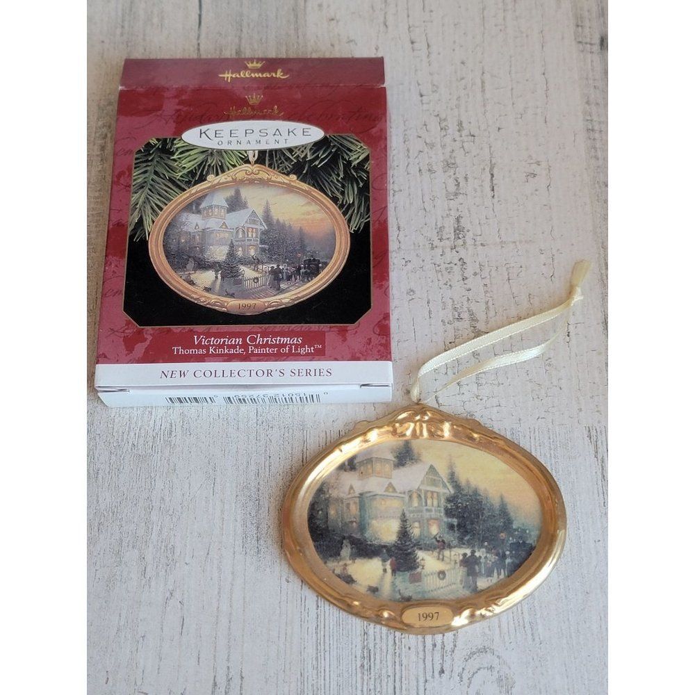 Hallmark 1997‎ Victorian Christmas ornament Xmas